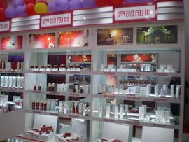 廣州化妝品批發(fā)市場全攻略 掘金美妝產(chǎn)業(yè)的黃金樞紐